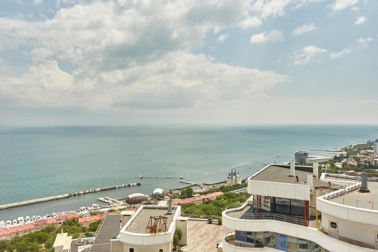 Board Apart Hotel Odesa Exterior photo