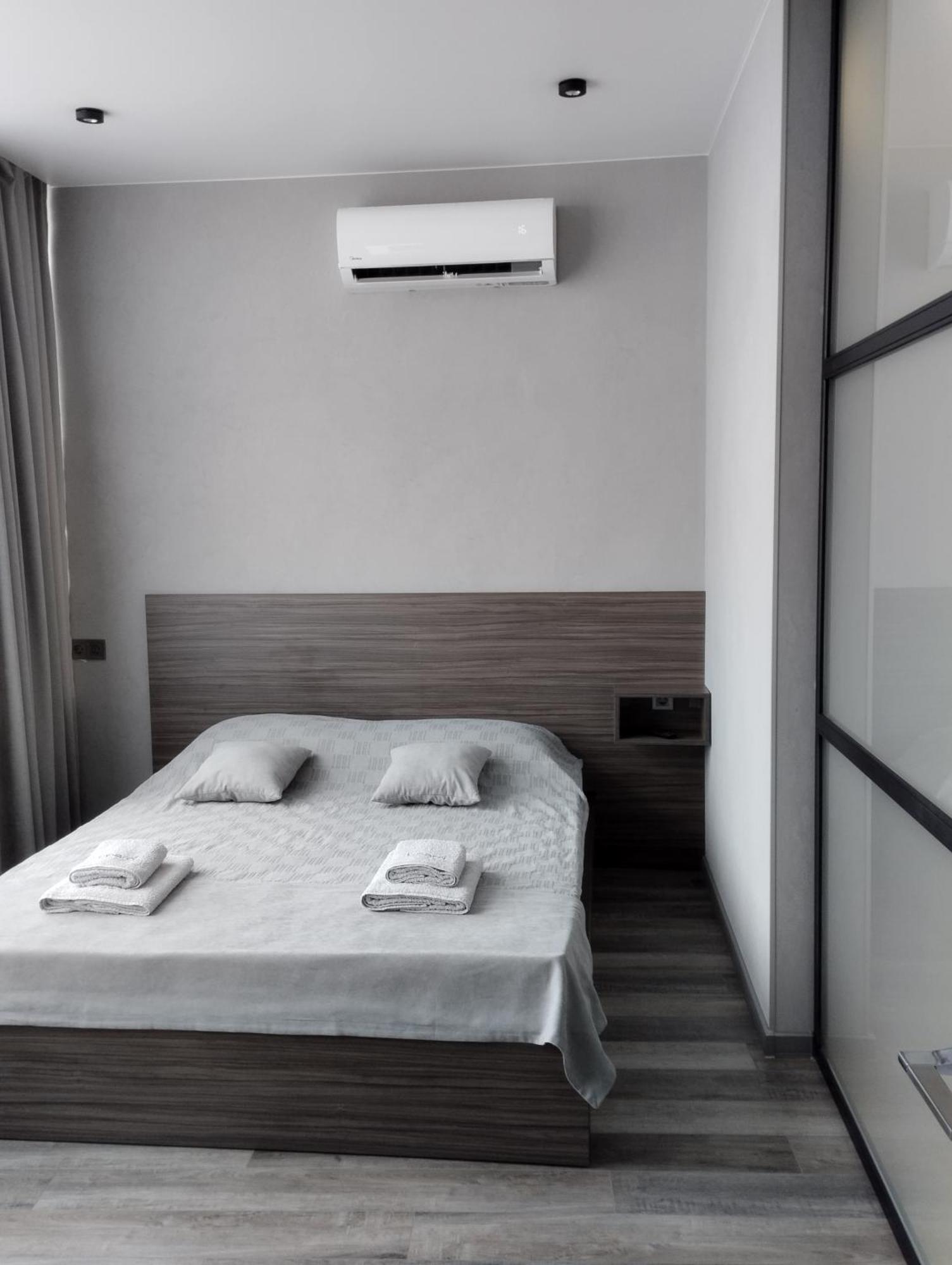 Board Apart Hotel Odesa Exterior photo