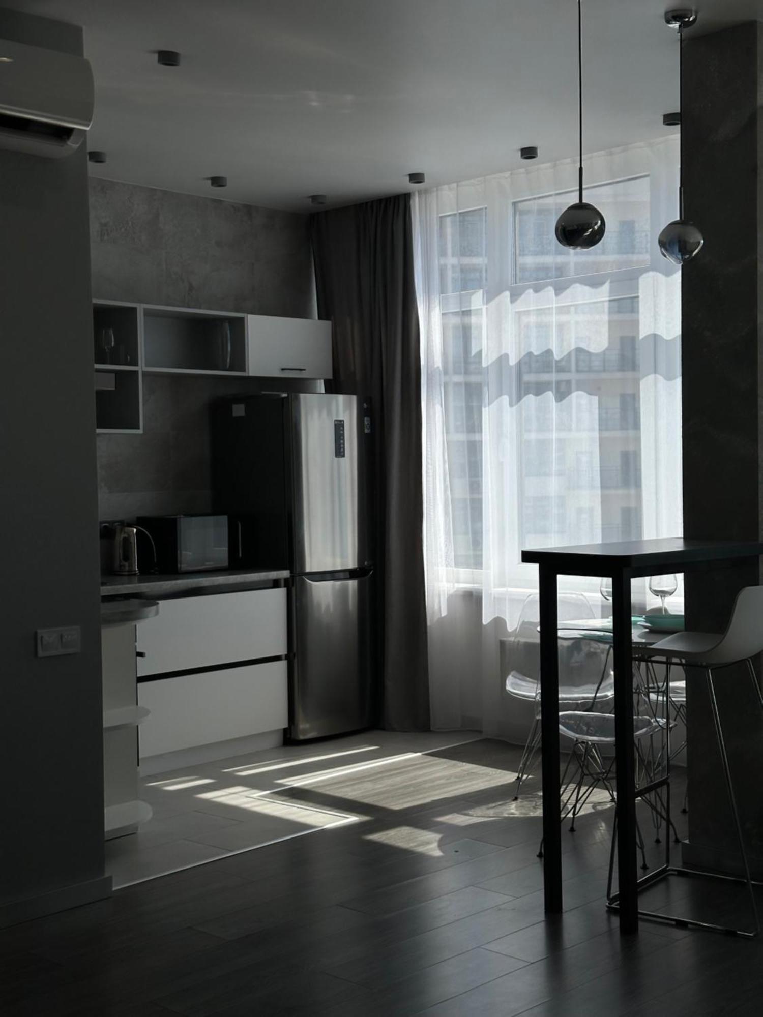 Board Apart Hotel Odesa Exterior photo
